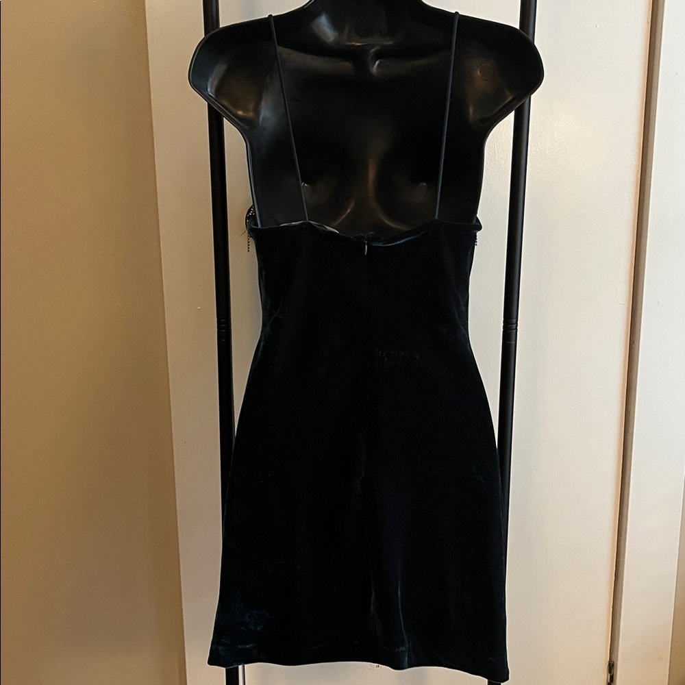 Zara velvet dress - Picture 5 of 7